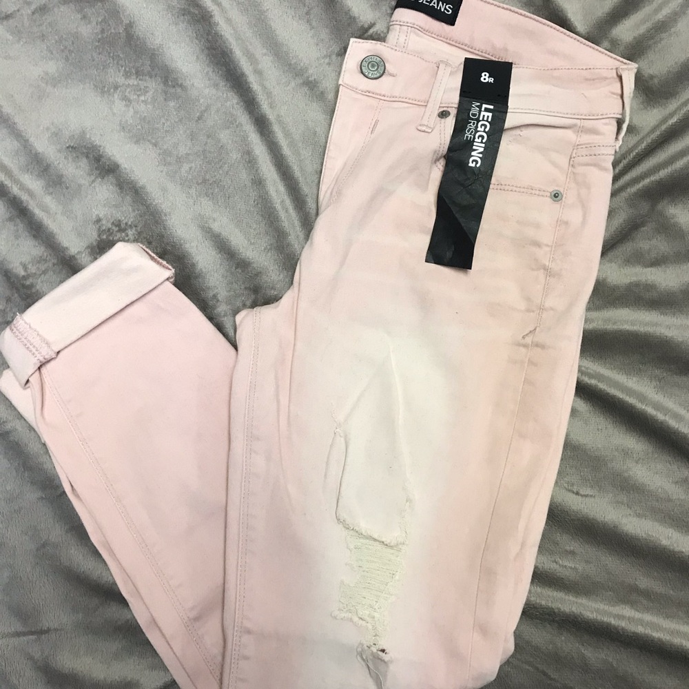 NWT pink mid rise Express jeans